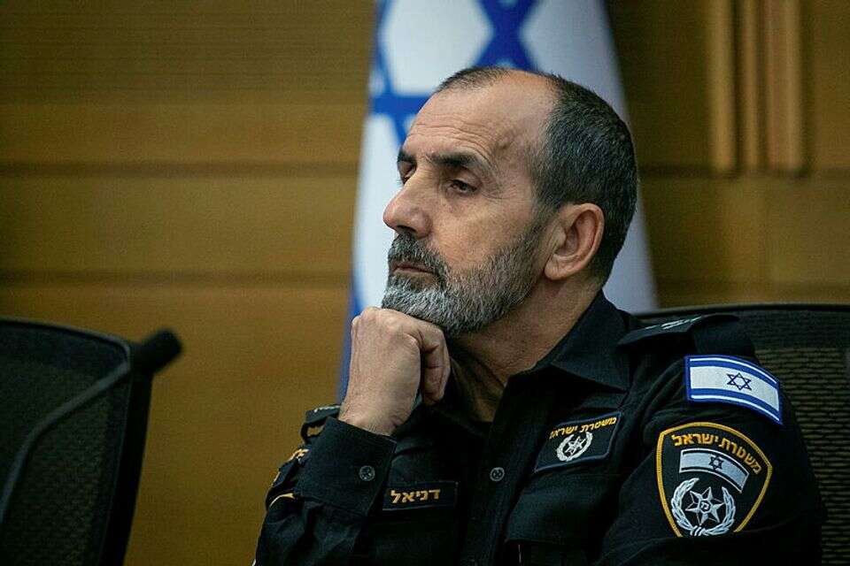 המפכ"ל דני לוי , אורן בן חקון
