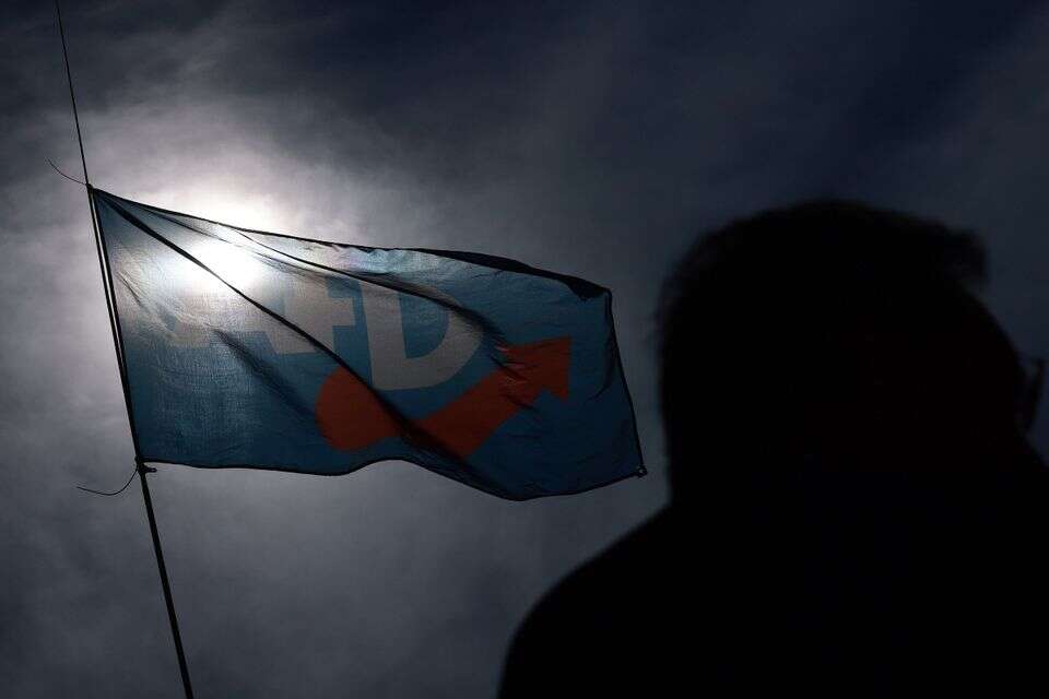 דגל ה-AFD. בדרך לנהל לראשונה מדינה פדרלית , EPA