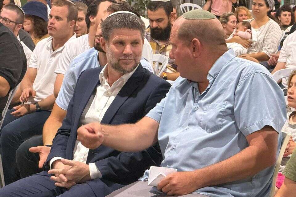 סמוטריץ׳ וירון רוזנטל , ללא