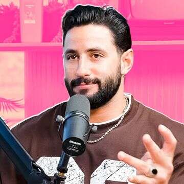 כוכב הריאליטי נחשף: "אני לא חי" (וידאו)