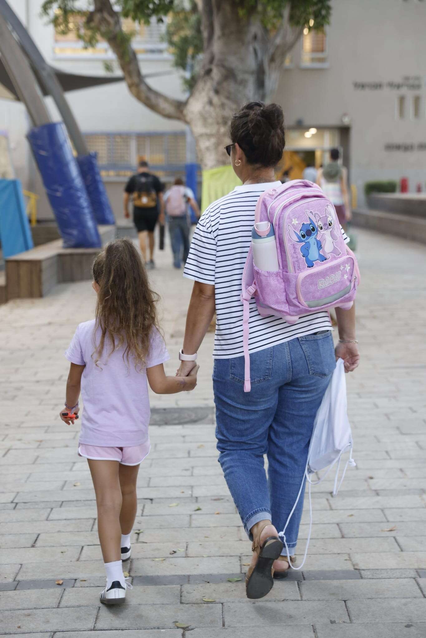 היום הראשון בבית הספר היסודי כרמל-גבריאלי בתל אביב , יהושוע יוסף