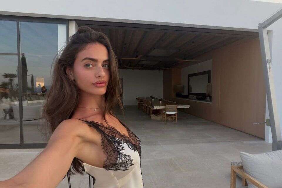 יעל שלביה בחופשה במיקונוס , אינסטגרם