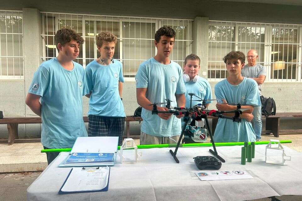 מגמת כטב"ם בבית הספר ארגנטינה בירושלים , ללא