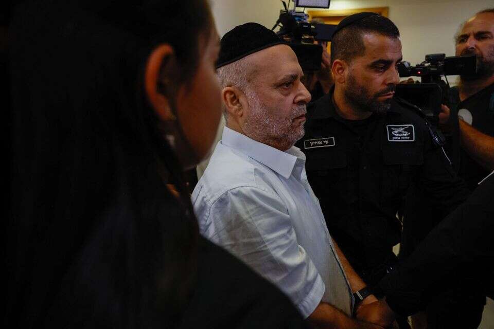 משה יזדי , אורן בן חקון