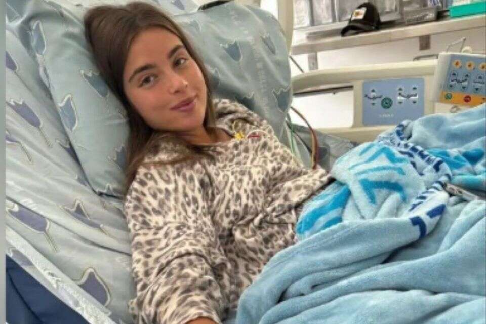 נועה קירל בבית החולים , ללא
