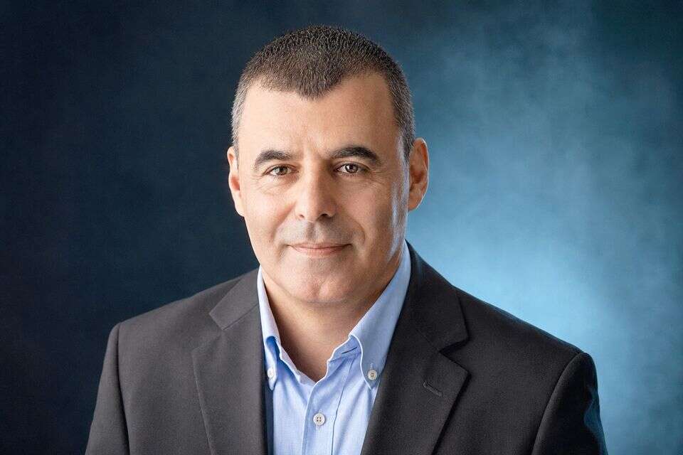 רפי סער ראש העיר כפר סבא  , ראובן קפוצינסקי