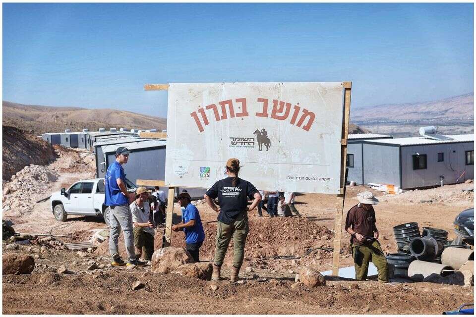 מושב בתרון נחנך , מיכה בריקמן, השומר החדש
