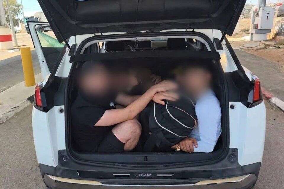 שב"חים בבגאז' , דוברות המשטרה