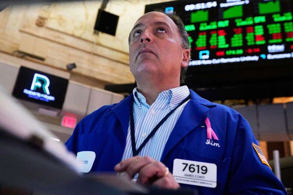 Trader James Conti works on the floor of the New York Stock Exchange, Friday, Sept. 5, 2025. (AP Photo/Richard Drew) *** Local Caption *** 14.09.25 , AP Photo/Richard Drew