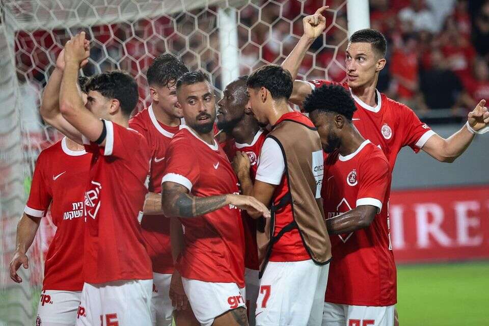 שחקני הפועל תל אביב , קובי אליהו