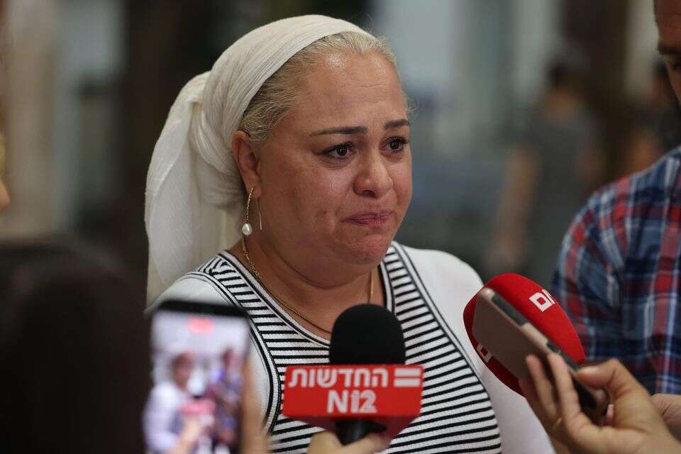 דקלה רזי, אימו של בניהו רזי ז"ל, היום בבית המשפט , אורן בן חקון