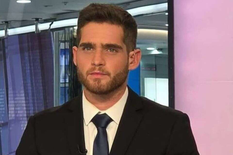 תפקידו החדש של אדר גיציס בחדשות 12 , חדשות 12