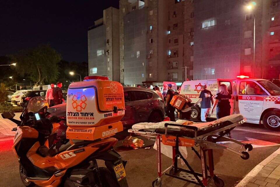 זירת האירוע , איחוד הצלה