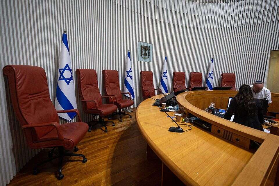 עדיין קיים "הכיסא המזרחי" בעליון , אורן בן חקון