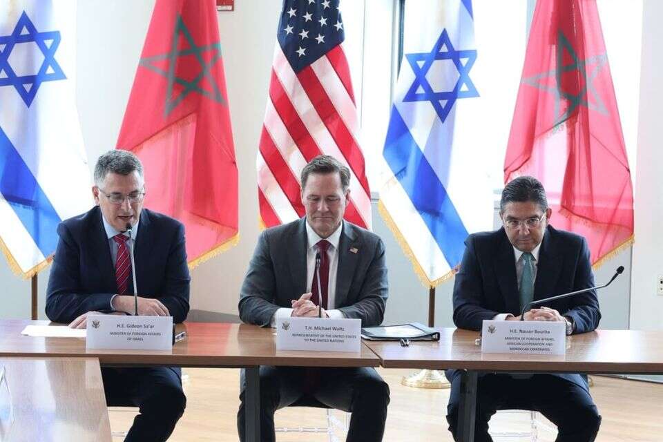 שר החוץ גדעון סער, שר החוץ המרוקאי נאסר בוריטה ושגריר ארה”ב באו”ם מייק וולץ , משרד החוץ
