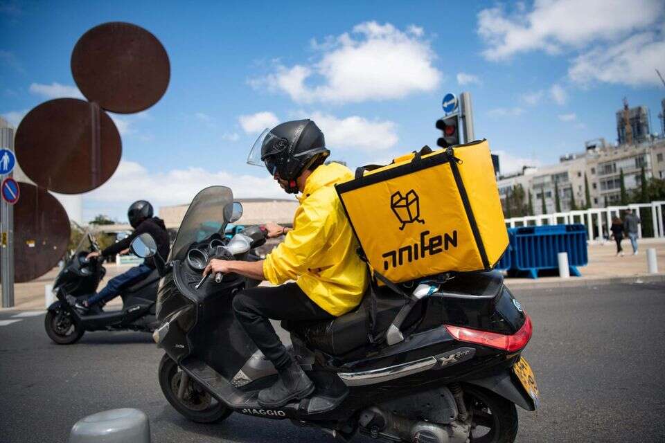 משלוחה. האפליקציה מציעה מבצע שבועי קבוע , גל איזנר
