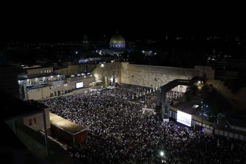 אירוע סליחות בכותל המערבי , אורן בן חקון