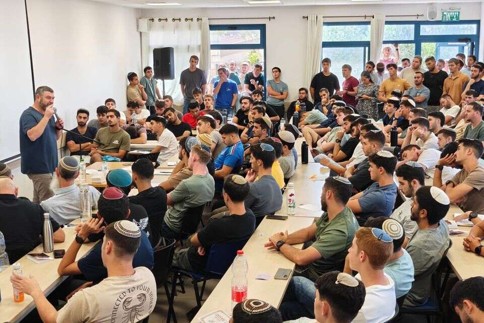 יו"ר עמך ישראל, עופר וינטר בביקור בעלי , ללא