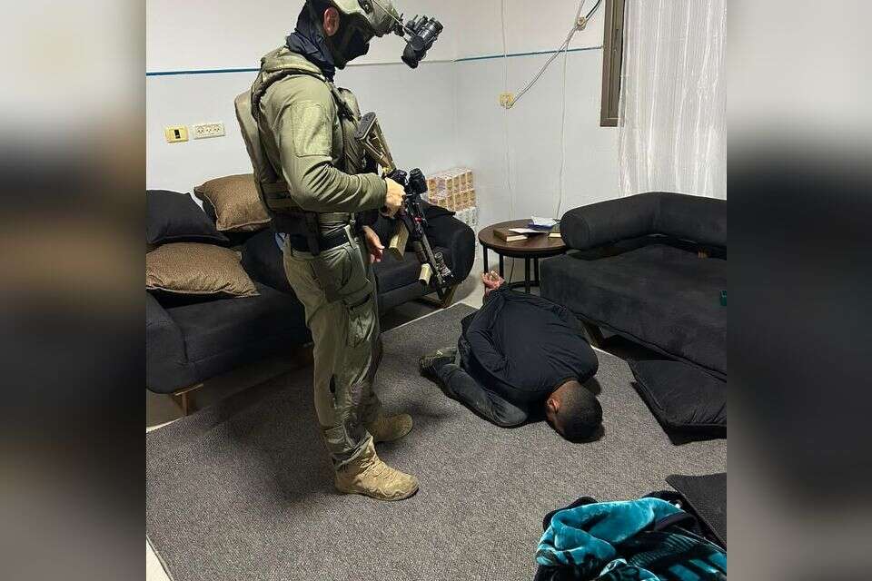 מעצר החשוד בנגב , דוברות המשטרה
