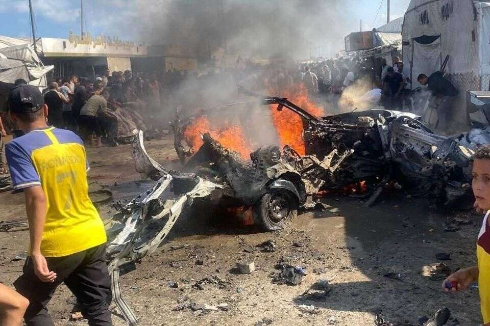 דיווח ברצועה: שני הרוגים בתקיפת רכב במואסי ושניים נוספים במרכז עזה , .