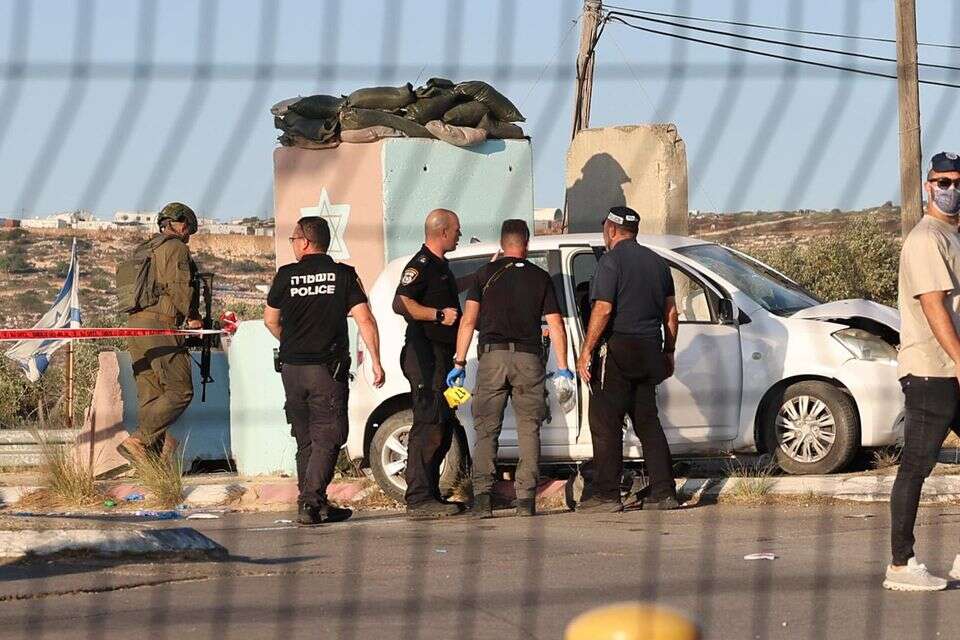 הפיגוע בבנימין , אורן בן חקון