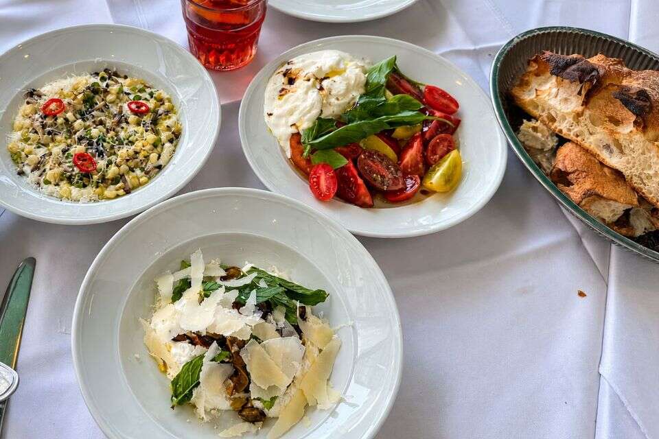 האיטלקיה בשוק , מיקה לופו וייס