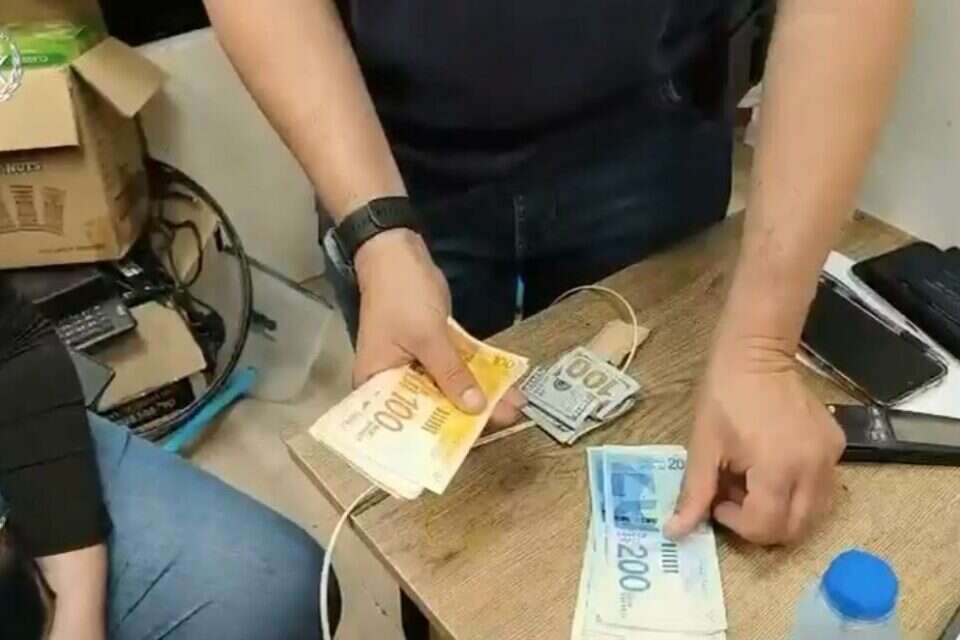 החשודים בפרשה הרוויחו מעל 10 מיליון שקלים , דוברות המשטרה