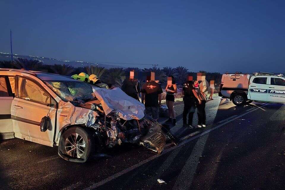 תאונת דרכים קשה בכביש 90 , דוברות מד"א
