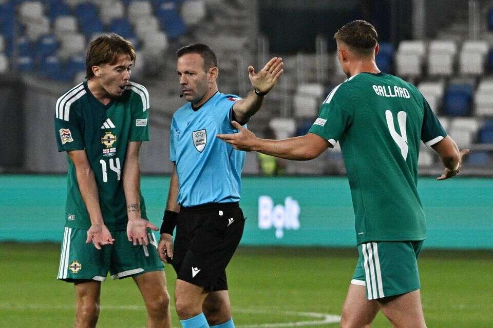 אוראל גרינפלד בין שחקני צפון אירלנד. השאיר רושם רע , רויטרס