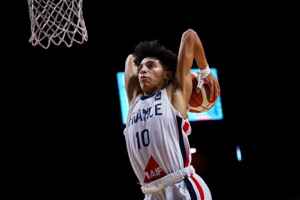 אילן פיבליואלי במדי נבחרת צרפת , FIBA