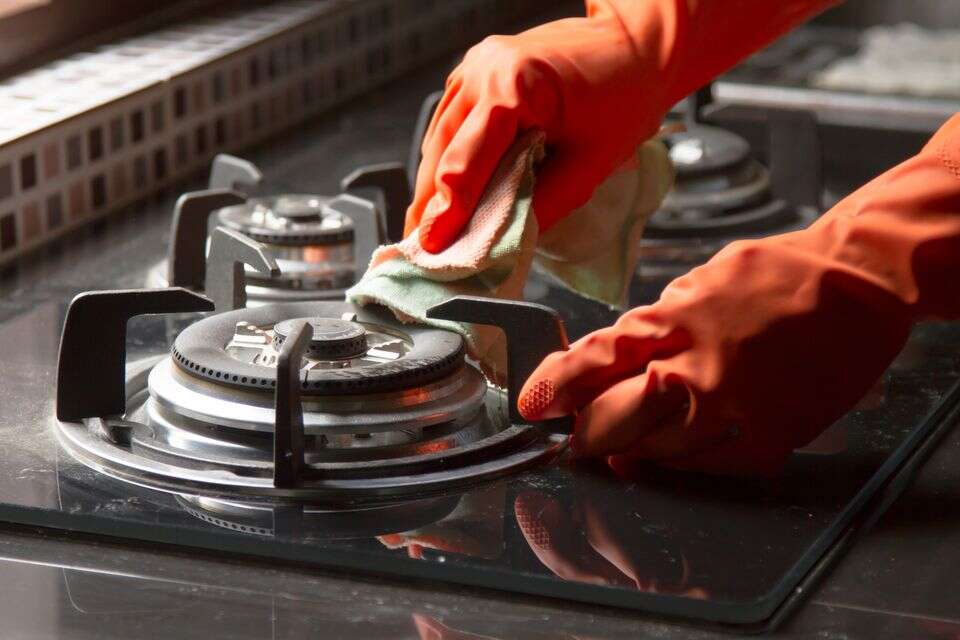 גז ניקוי הבית , istockphoto
