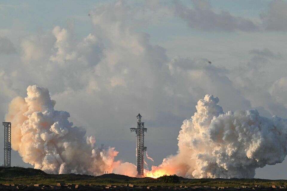 SpaceX שיגרה את הטיל הכי חזק בהיסטוריה , אי.אף.פי