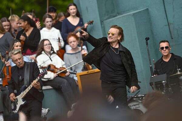 בונו , Gareth Cattermole/Getty Images for U2