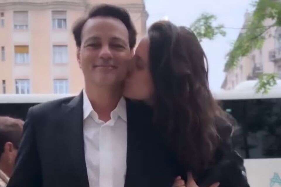 אקי אבני ועדי שילון צמודים מתמיד , אינסטגרם