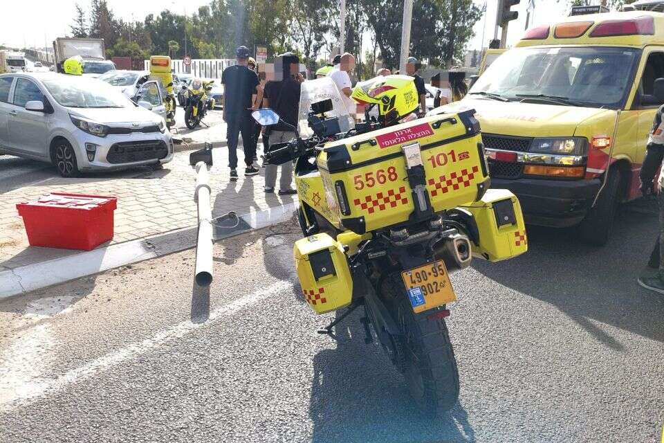 זירת התאונה בצומת הקרח ברמלה , תיעוד מבצעי מד"א