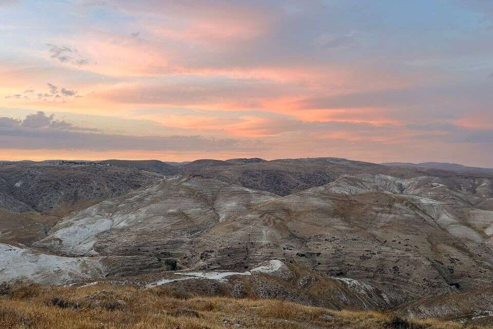 ואדי קלט , ללא