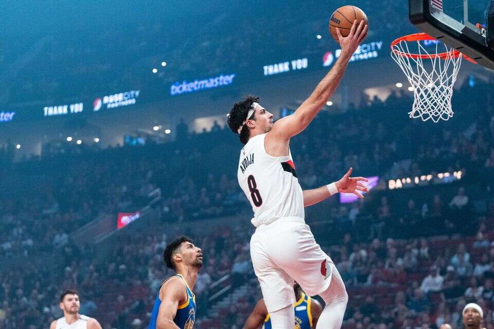 דני אבדיה מול גולדן סטייט במשחק הכנה ל-NBA , AP Photo/Ali Gradischer
