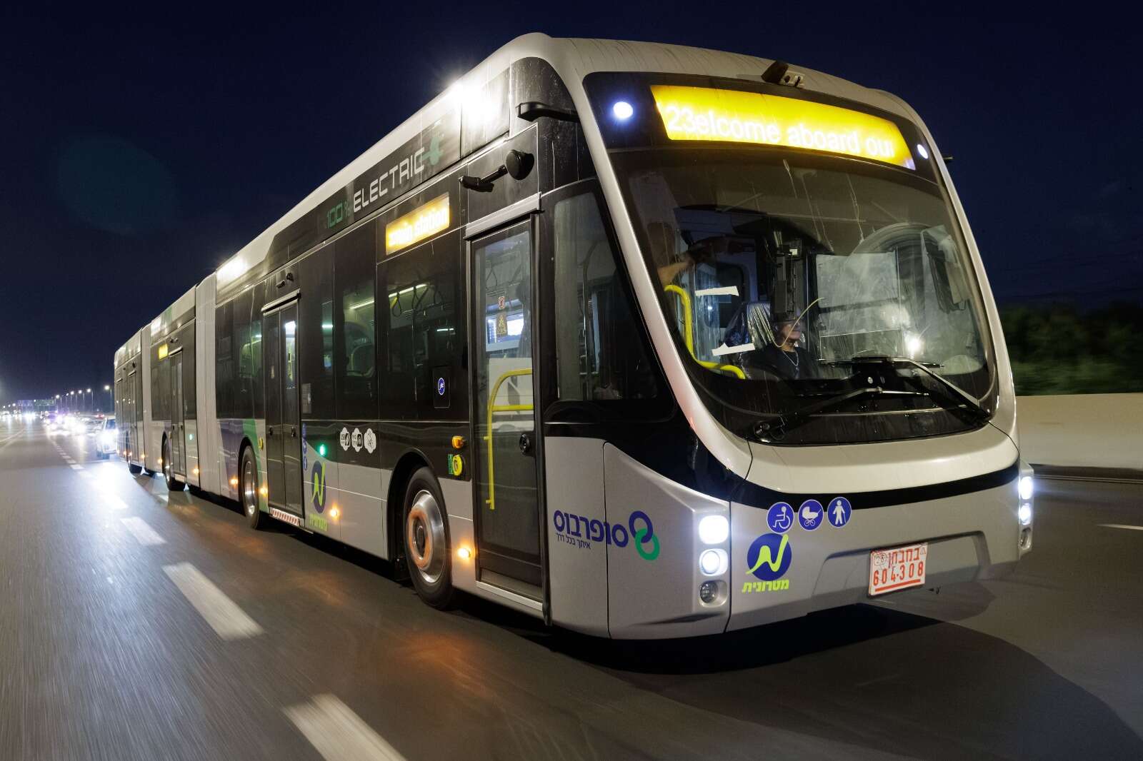 Public Transportation Revolution: A Giant Electric Bus Has Arrived in Israel