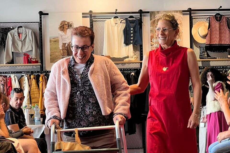 תצוגת האופנה של דנדשה , יח"צ