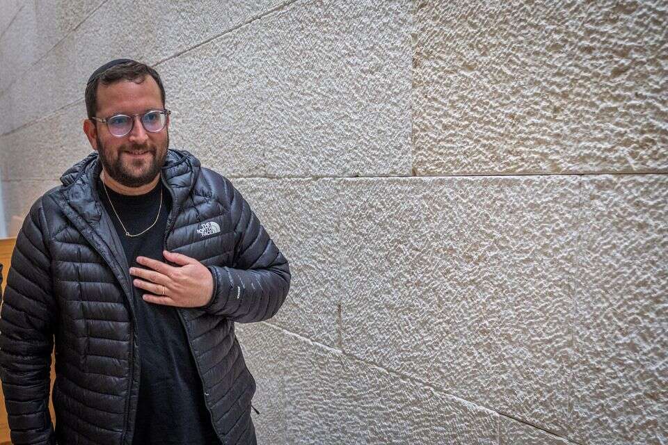 יונתן אוריך , אורן בן חקון