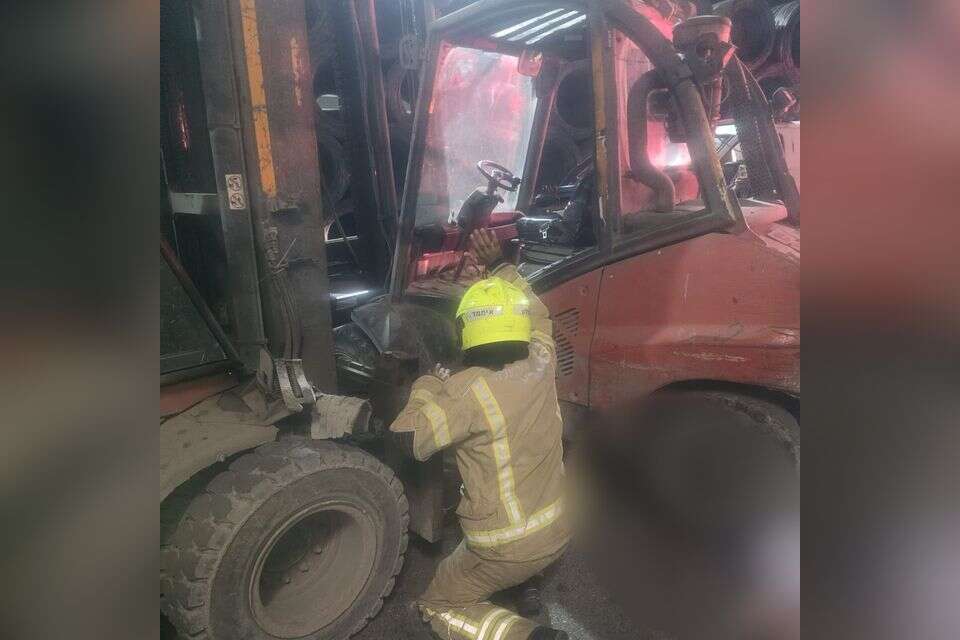 חילוץ אדם מתחת למלגזה בצפון , דוברות כבאות והצלה לישראל