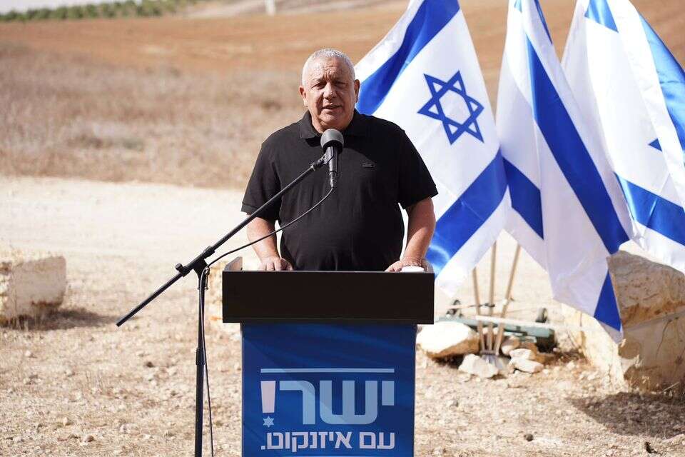 גדי איזנקוט בעוטף עזה , מפלגת ישר
