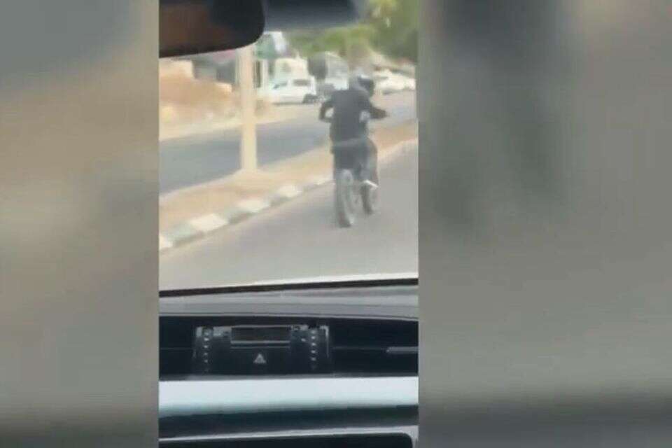 מרדף ברהט שהסתיים באיתור האופנוע הגנוב של הלוחם , דוברות המשטרה