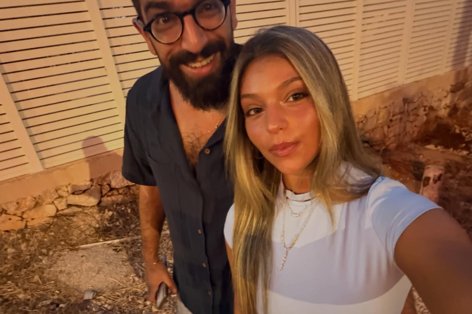 חנן בן ארי ובתו, שיר ציון בן ארי , אינסטגרם