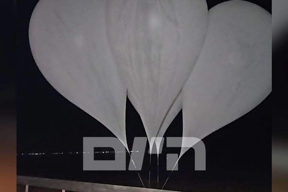 ההברחה האחרונה של הבלונים , ללא