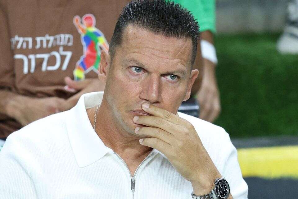 ברק בכר , אלן שיבר