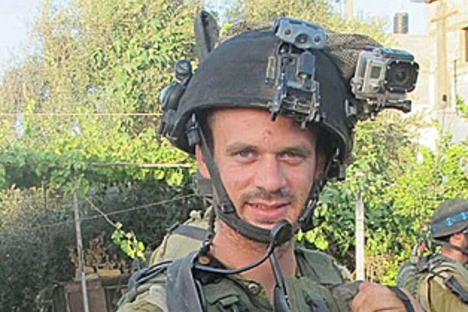 רס"ן בניה שראל ז"ל , ללא קרדיט