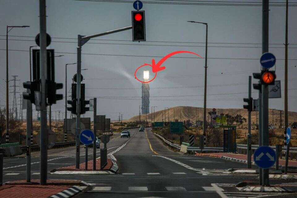 תחנת הכח התרמו-סולארית הגדולה בעולם - באשלים , .