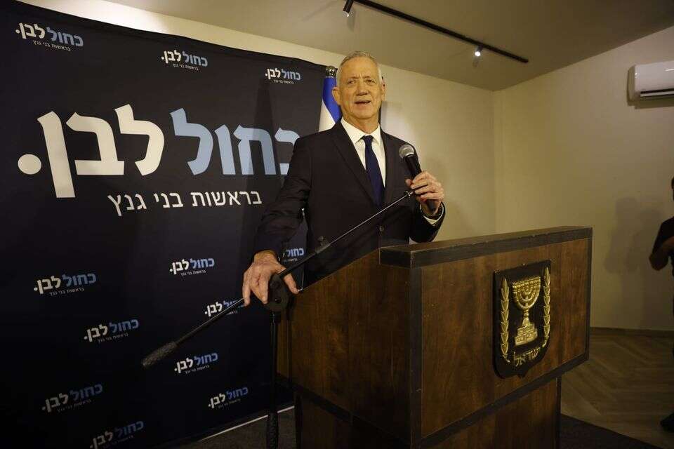 צוחק מי שצוחק אחרון: נאום הפרישה של גנץ , יוסף יהושע