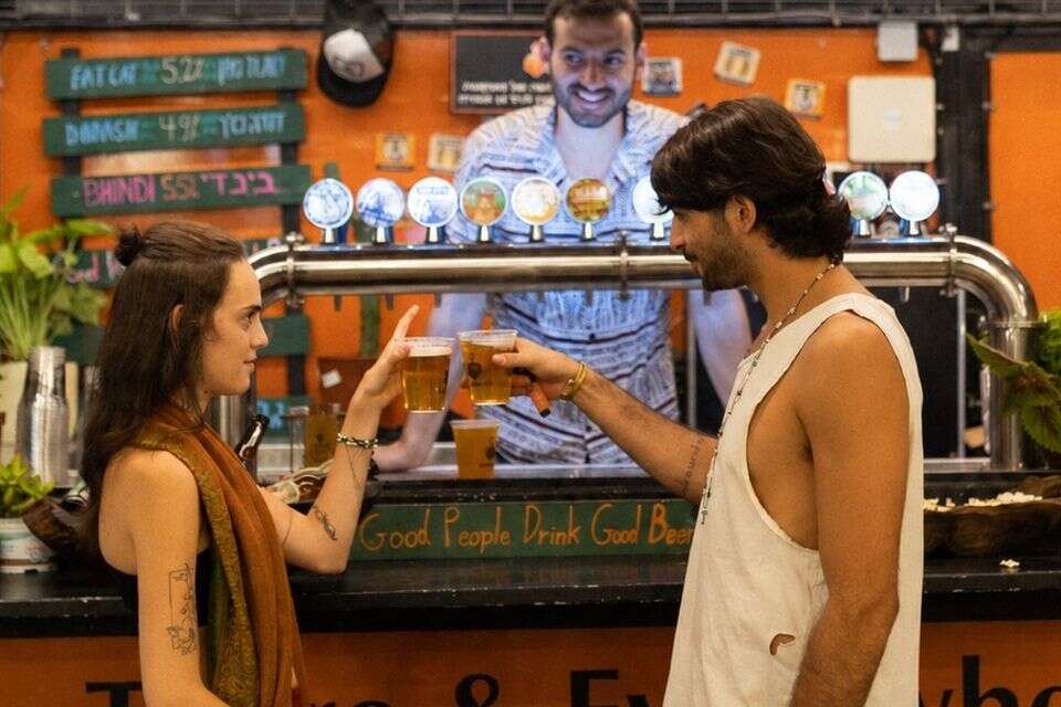 שניט בזאר , אלעד ברנגה